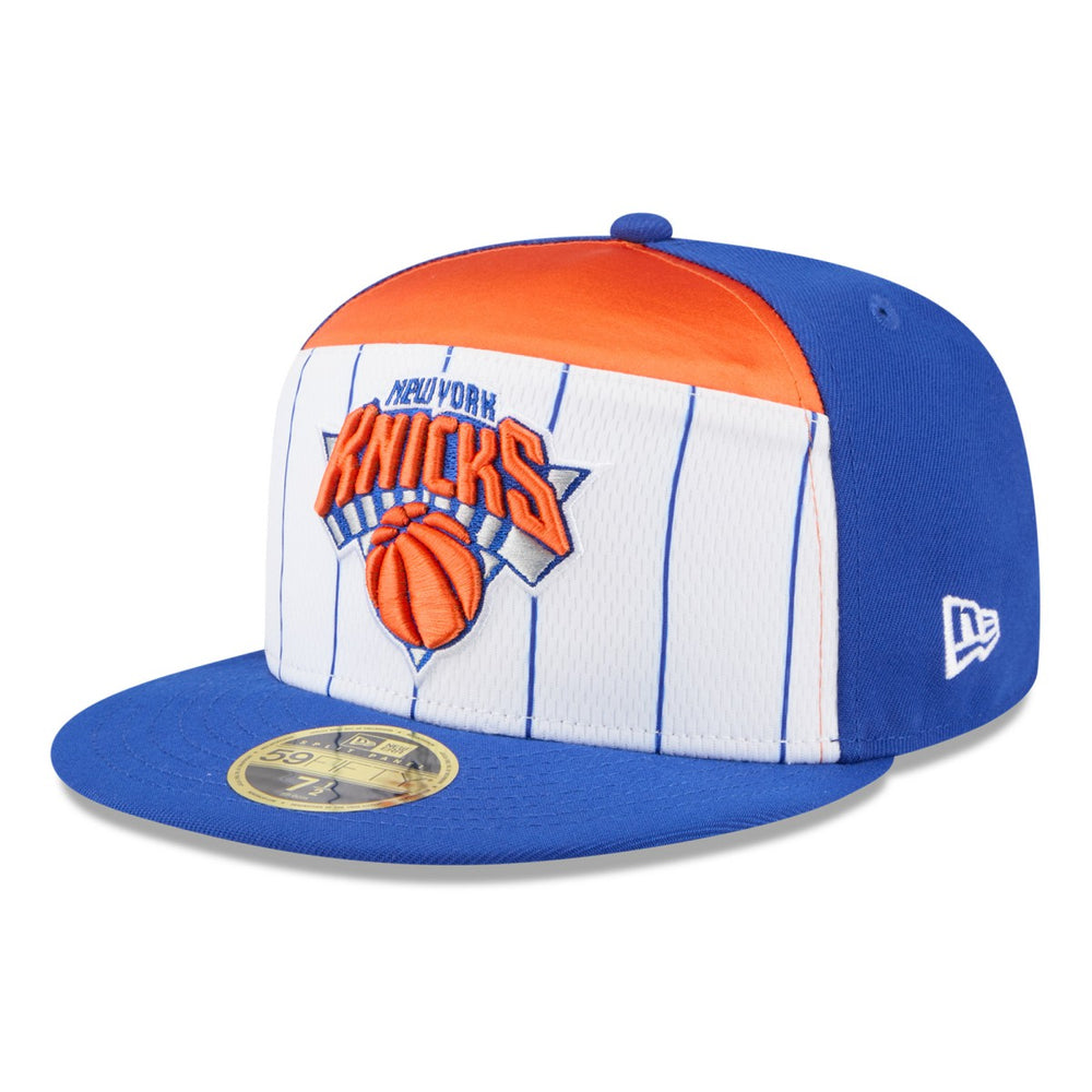 New York Knicks 2025 NBA Tip Off Split Panel 59FIFTY Fitted Hat White/Blue - NBA