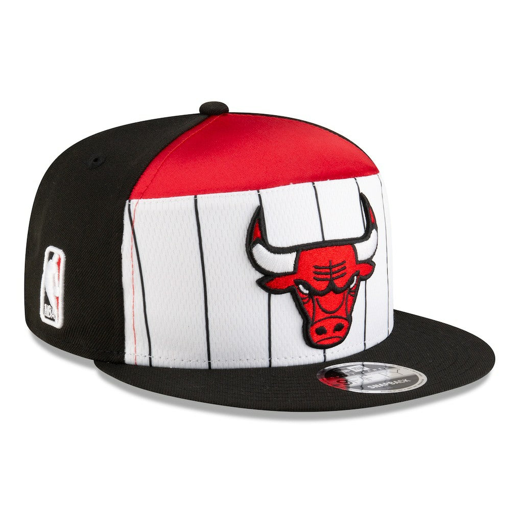 Chicago Bulls 2025 NBA Tip Off Split Panel 9FIFTY Snapback Hat White/Black - NBA