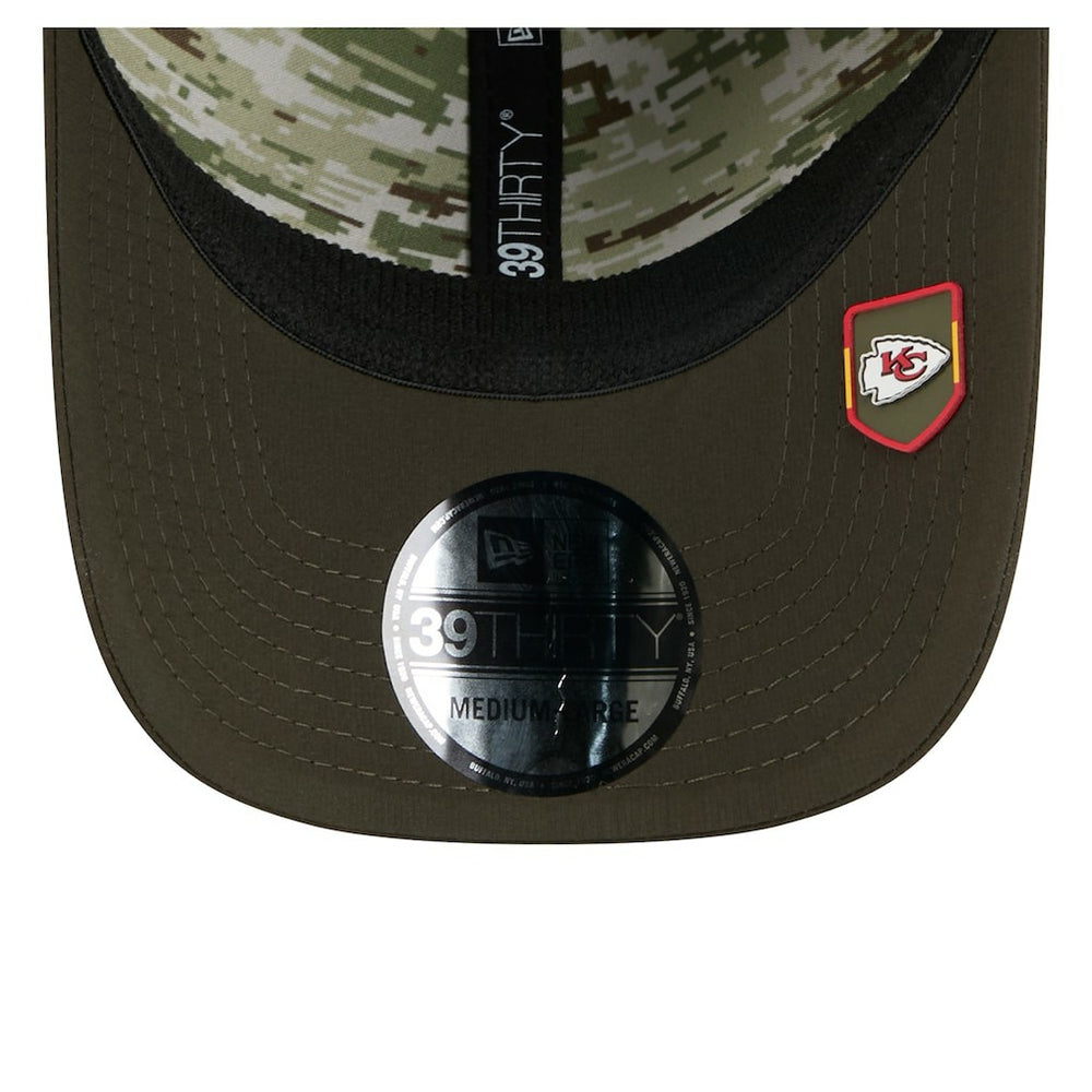 Kansas City Chiefs New Era 2025 Salute to Service 39THIRTY Flex Hat Green | NFL