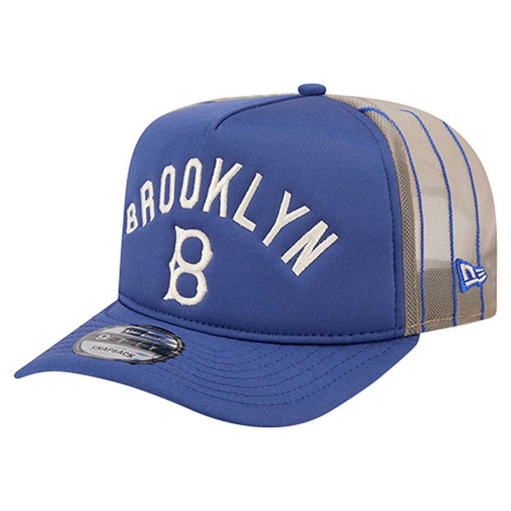 Los Angeles Dodgers New Era Vintage Arched Foam Front 9FIFTY A-Frame Adjustable Trucker Hat - MLB