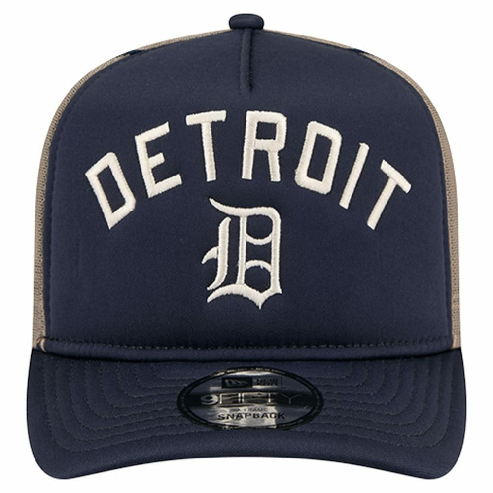 Detroit Tigers New Era Vintage Arched Foam Front 9FIFTY A-Frame Adjustable Trucker Hat - MLB