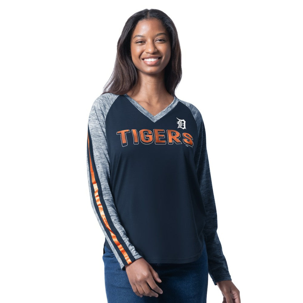 Detroit Tigers G-III 4Her by Carl Banks Women's Top Dog Raglan Long Sleeve V-Neck T-Shirt - MLB