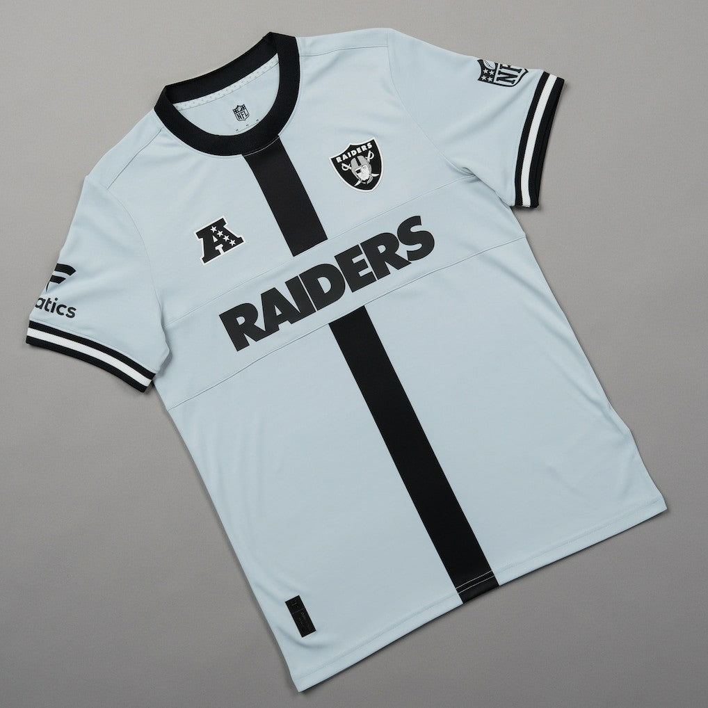 Las Vegas Raiders NFL Football x Football Fan Top Silver | Fanatics