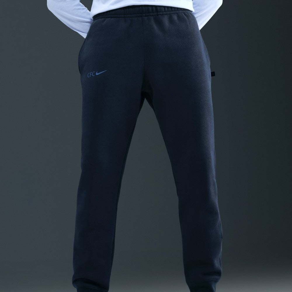 Chelsea Club Fleece Jogger Pants Navy | Nike Online