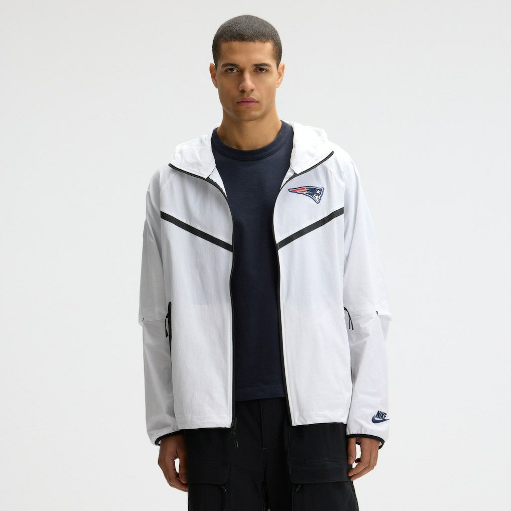 New England Patriots 2025 Rivalries Collection Tech Raglan Full-Zip Jacket White | Nike for Sale
