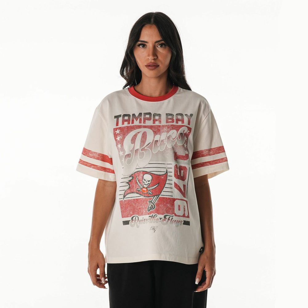 Tampa Bay Buccaneers The Wild Collective Women's Vintage Drop Shoulder Oversized Boyfriend T-Shirt Cream | NFL