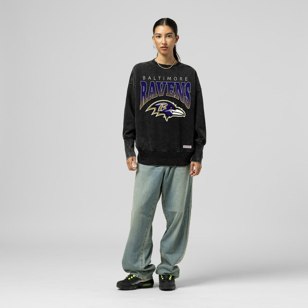 Baltimore Ravens Women's Delineate Mineral Wash Crewneck Sweatshirt Black | Mitchell & Ness