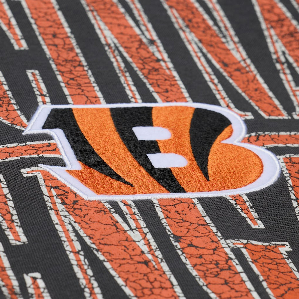 Cincinnati Bengals Downtown Collection Fleece Sweatshirt Black | Mitchell & Ness