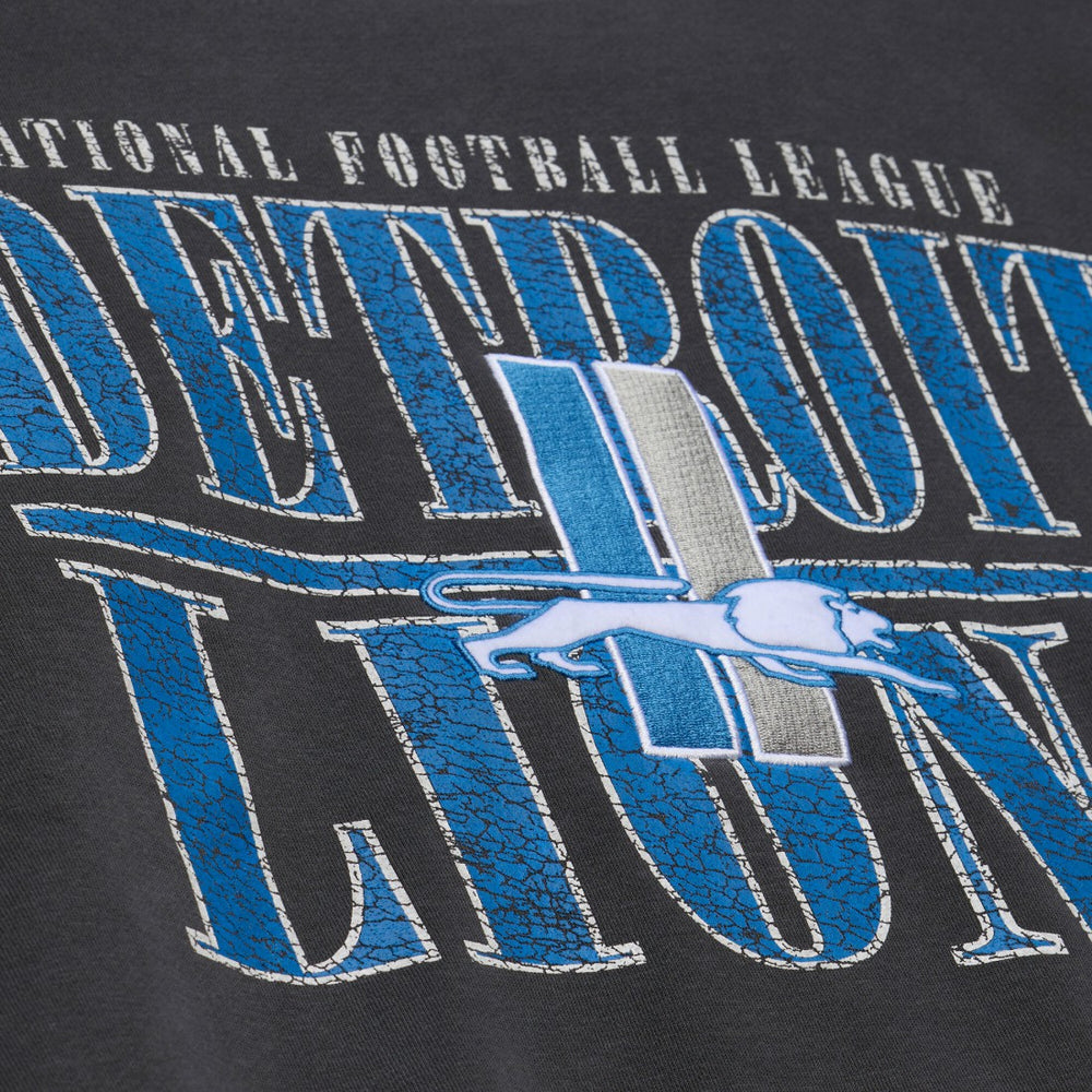 Detroit Lions Downtown Crew Vintage Logo Sweatshirt Black | Mitchell & Ness