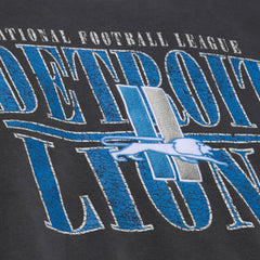 Detroit Lions Downtown Crew Vintage Logo Sweatshirt Black | Mitchell & Ness