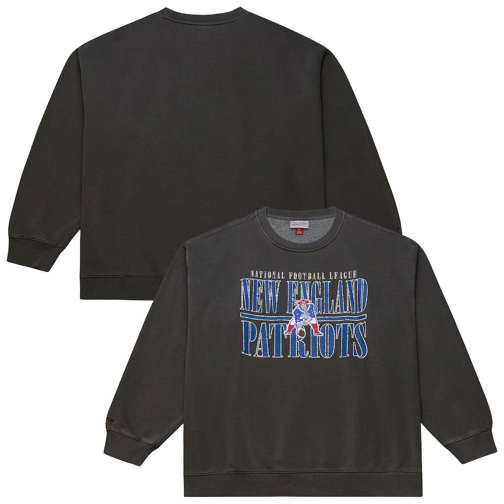 New England Patriots Downtown Crew Vintage Logo Sweatshirt Black | Mitchell & Ness