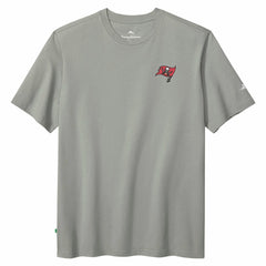 Tampa Bay Buccaneers Huddle & Hang Tens T-Shirt Gray | Tommy Bahama