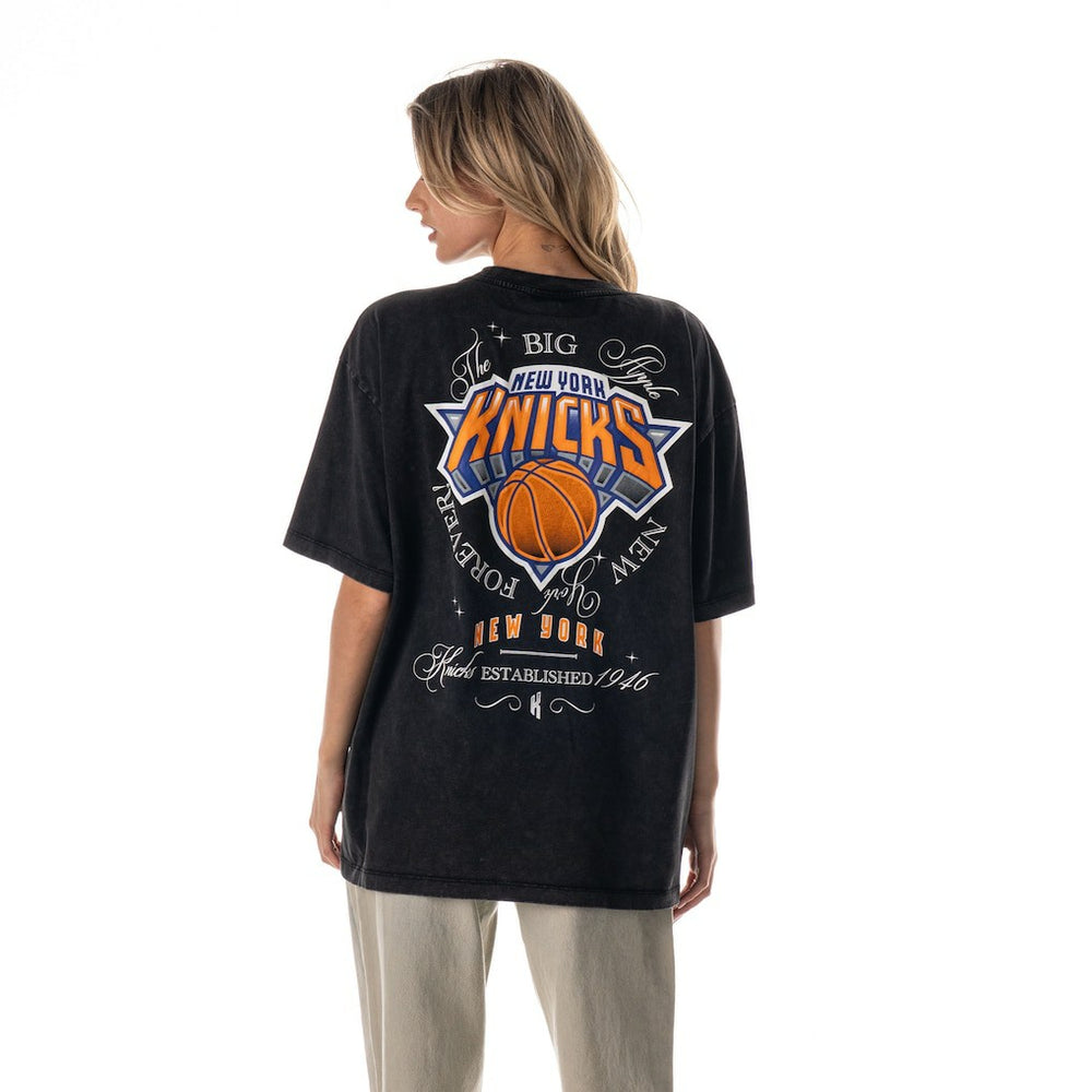 New York Knicks The Wild Collective Unisex Oversized Streetwear T-Shirt Black - NBA
