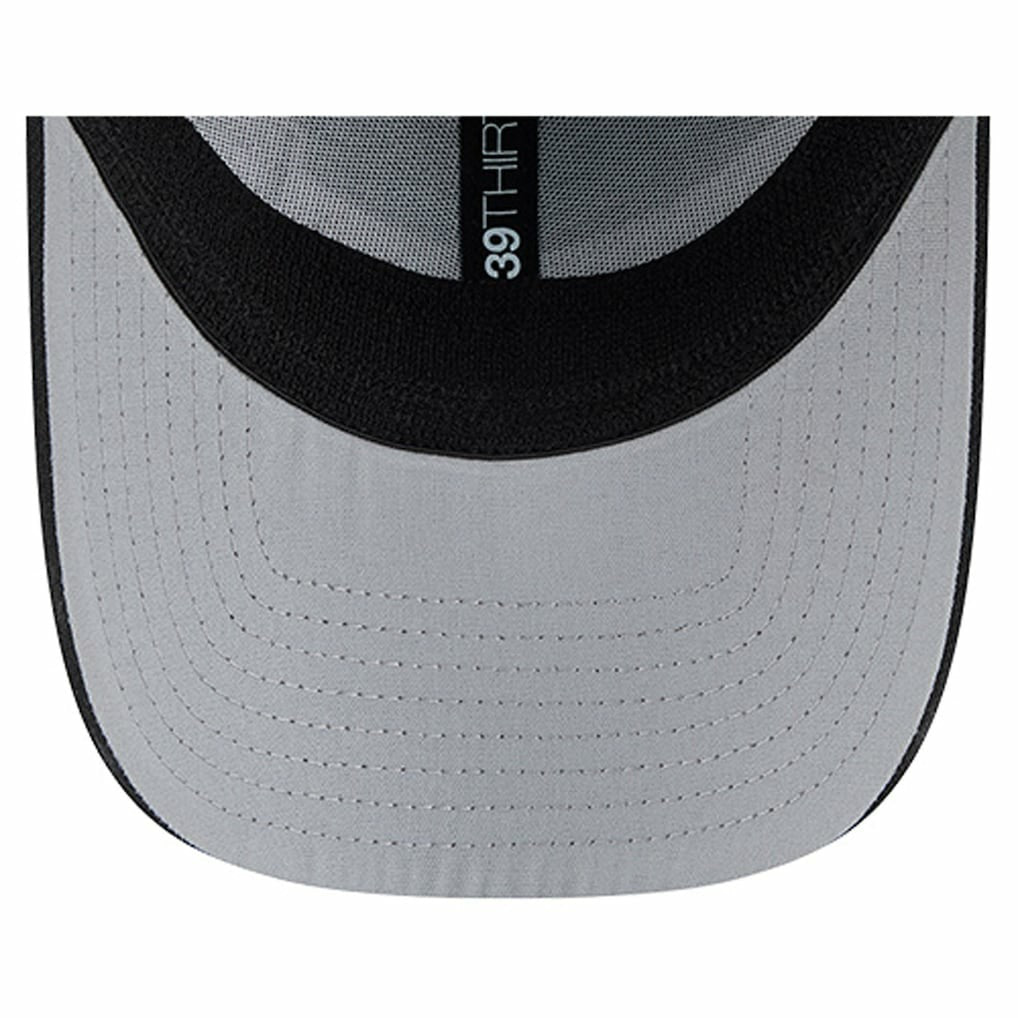 Las Vegas Raiders New Era Stripes 39THIRTY Flex Hat Black | NFL