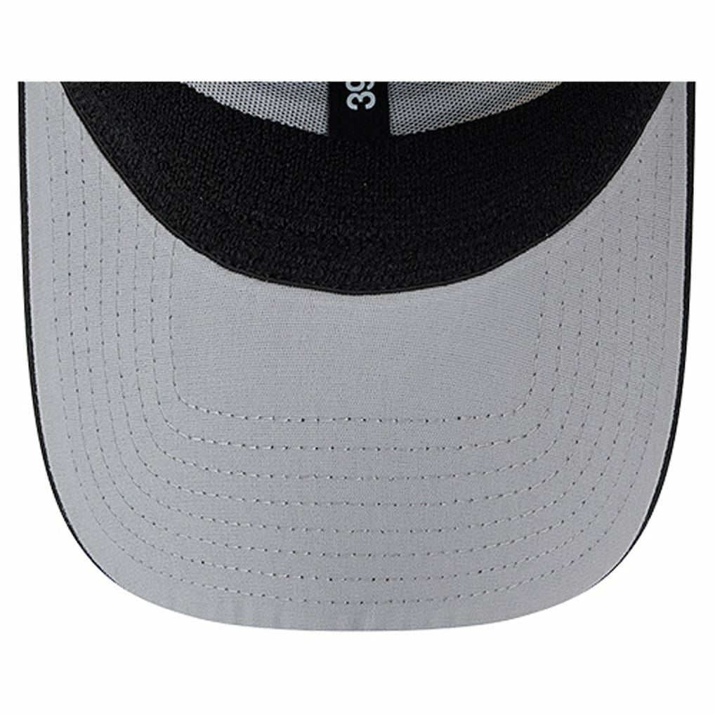 Pittsburgh Steelers New Era Stripes 39THIRTY Flex Hat Black | NFL