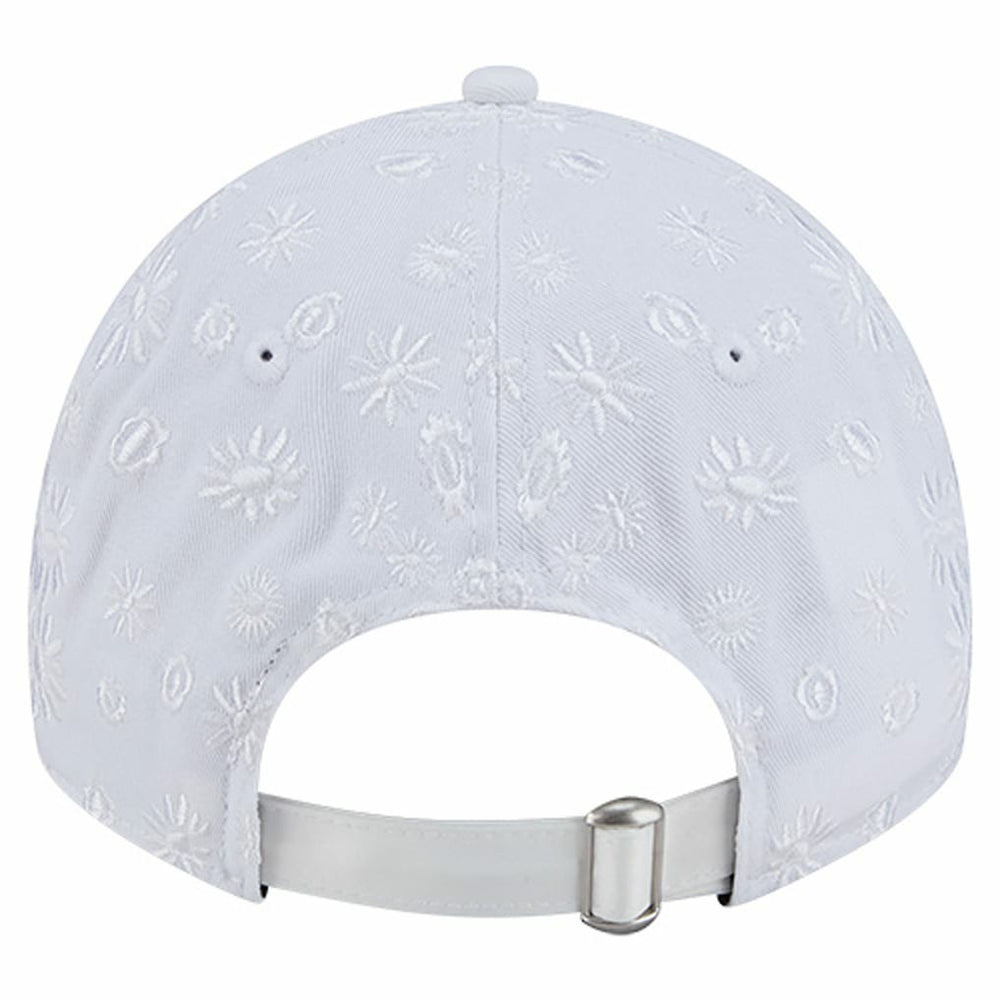 Los Angeles Chargers New Era Women's Floral 9TWENTY Adjustable Hat White | NFL
