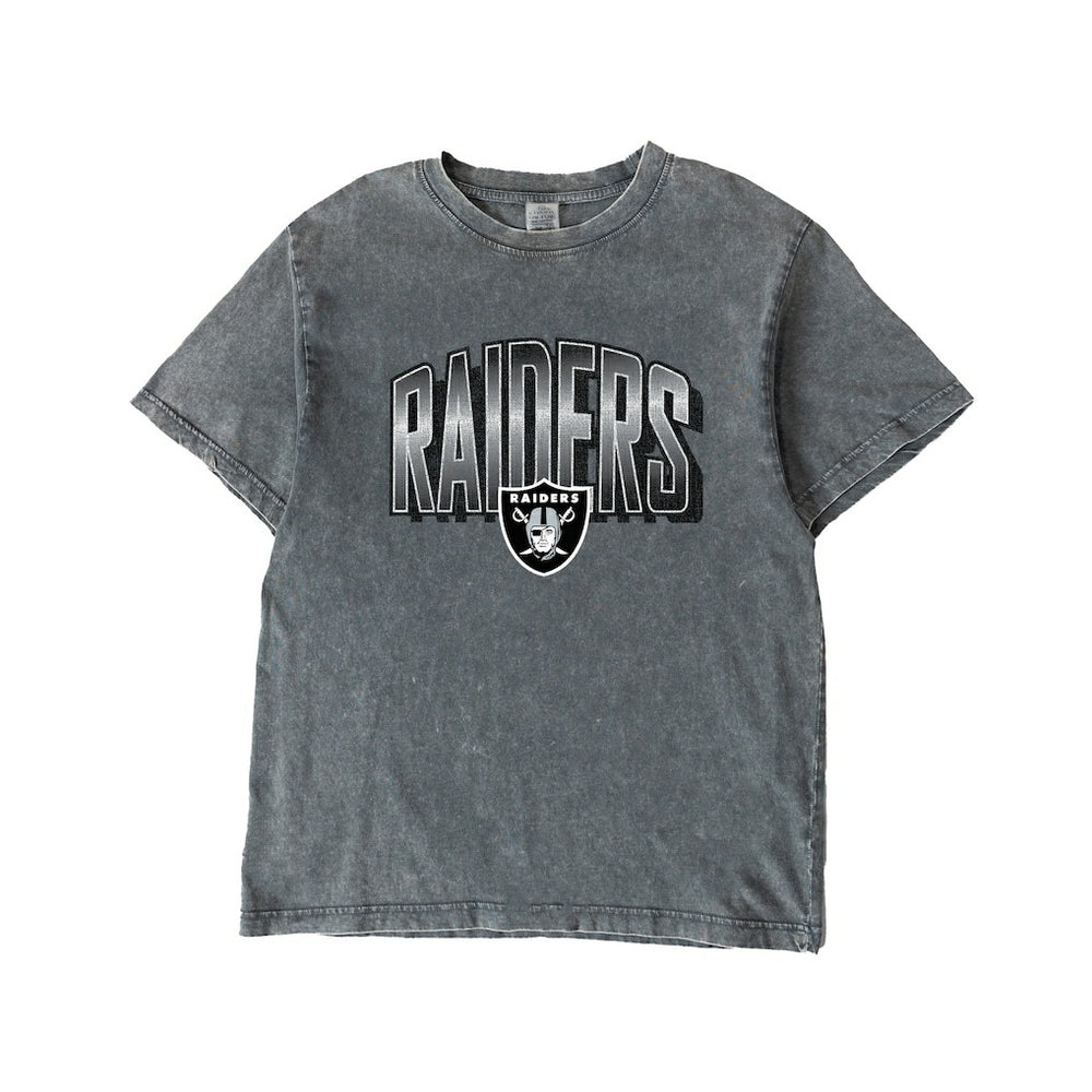 Las Vegas Raiders Gameday Couture Women's Peak Performance Oversized Snow Wash T-Shirt Gray | NFL