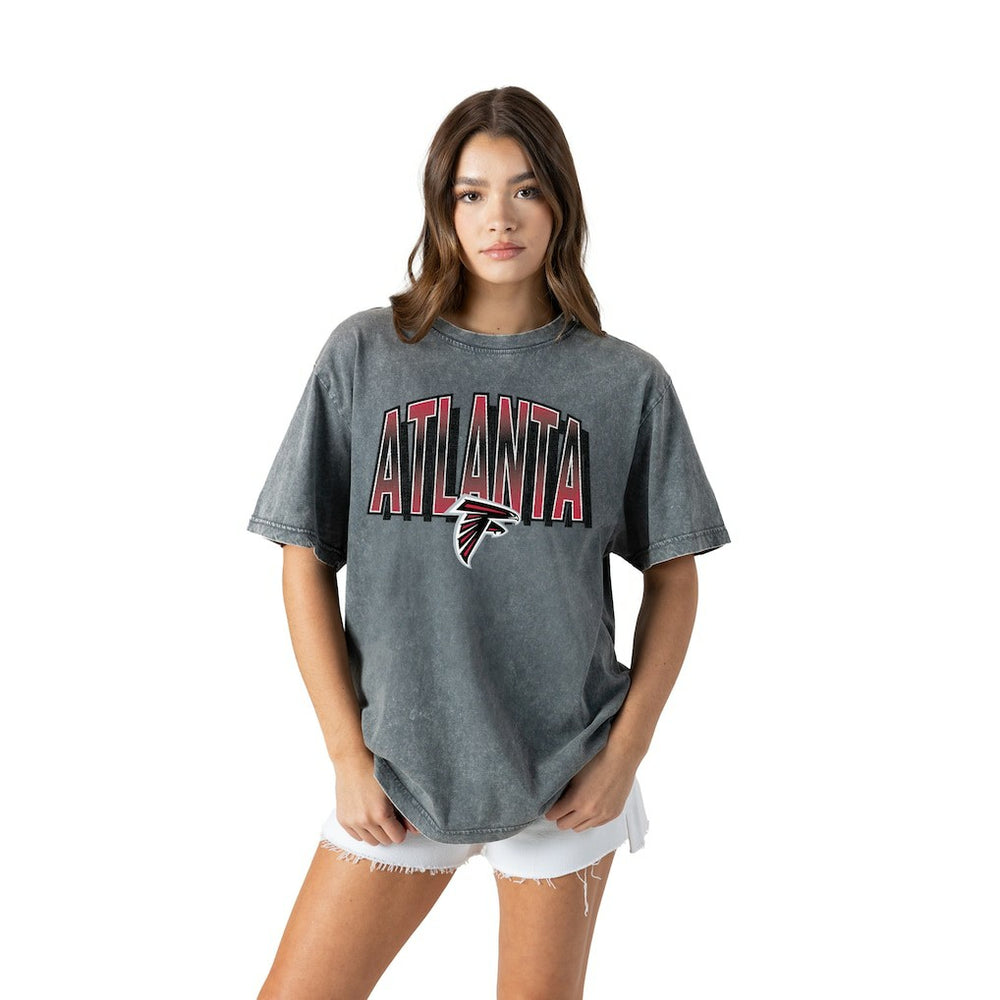Atlanta Falcons Gameday Couture Women's Peak Performance Oversized Snow Wash T-Shirt Gray | NFL