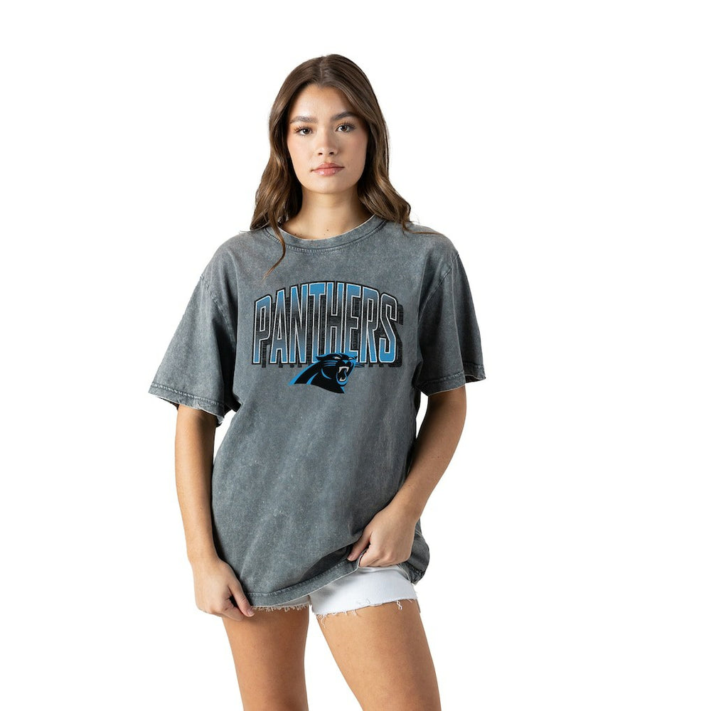 Carolina Panthers Gameday Couture Women's Peak Performance Oversized Snow Wash T-Shirt Gray | NFL