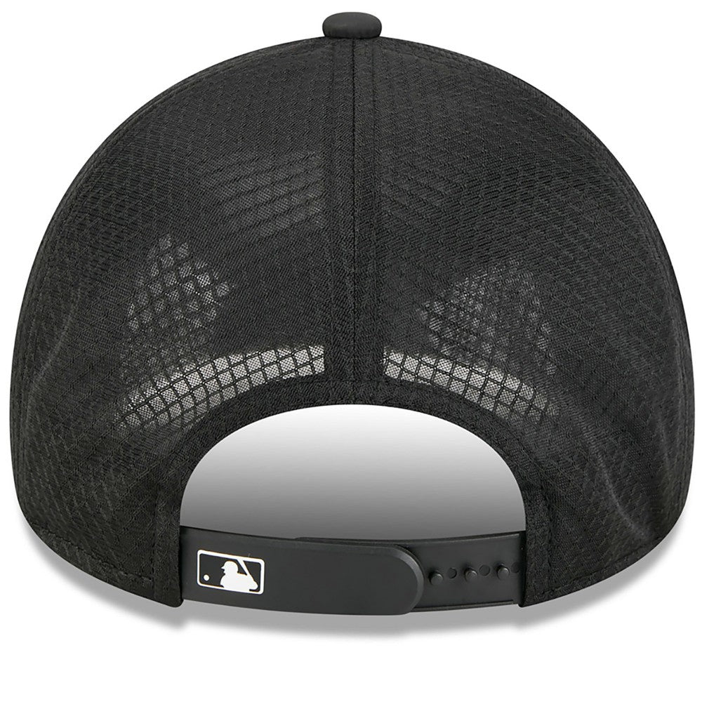 Miami Marlins New Era 2026 Batting Practice Alternate Apex 9FORTY Adjustable Hat - MLB