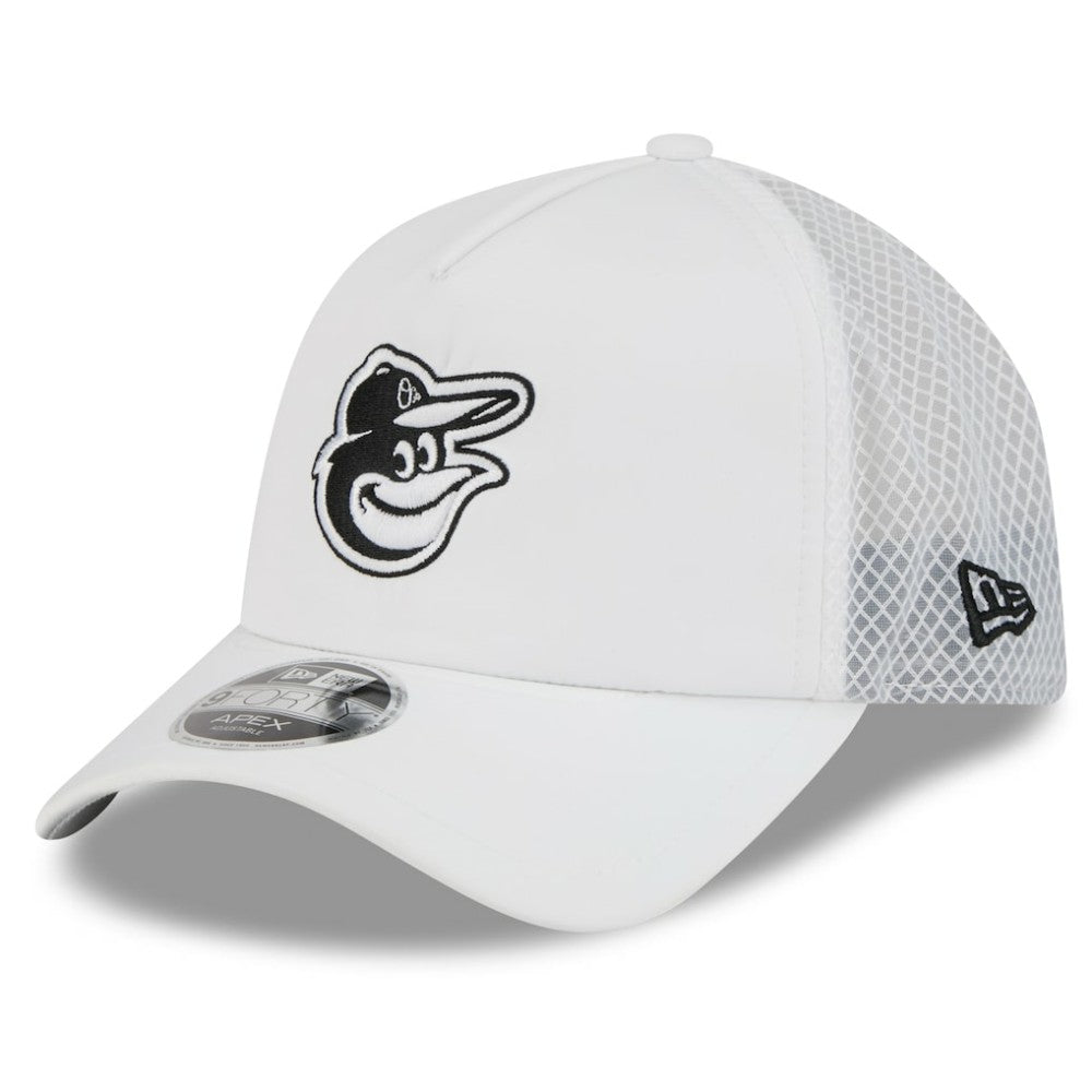 Baltimore Orioles New Era 2026 Batting Practice Apex 9FORTY Adjustable Trucker Hat - MLB