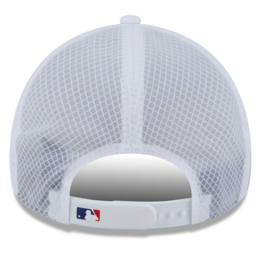 Philadelphia Phillies New Era 2026 Batting Practice Apex 9FORTY Adjustable Trucker Hat - MLB