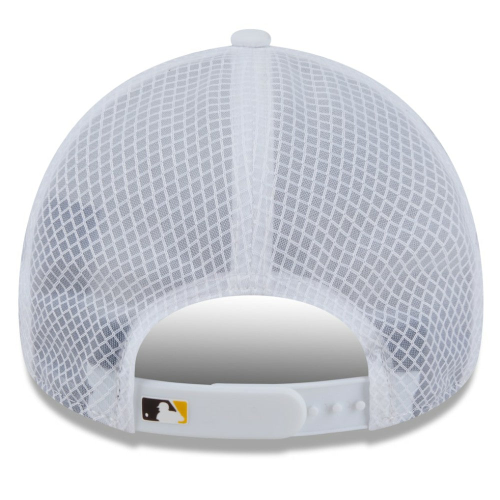 San Diego Padres New Era 2026 Batting Practice Apex 9FORTY Adjustable Trucker Hat - MLB