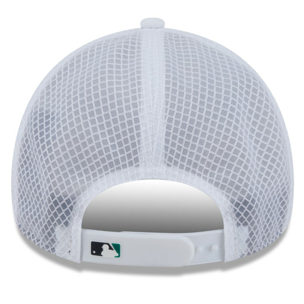 Seattle Mariners New Era 2026 Batting Practice Apex 9FORTY Adjustable Trucker Hat - MLB