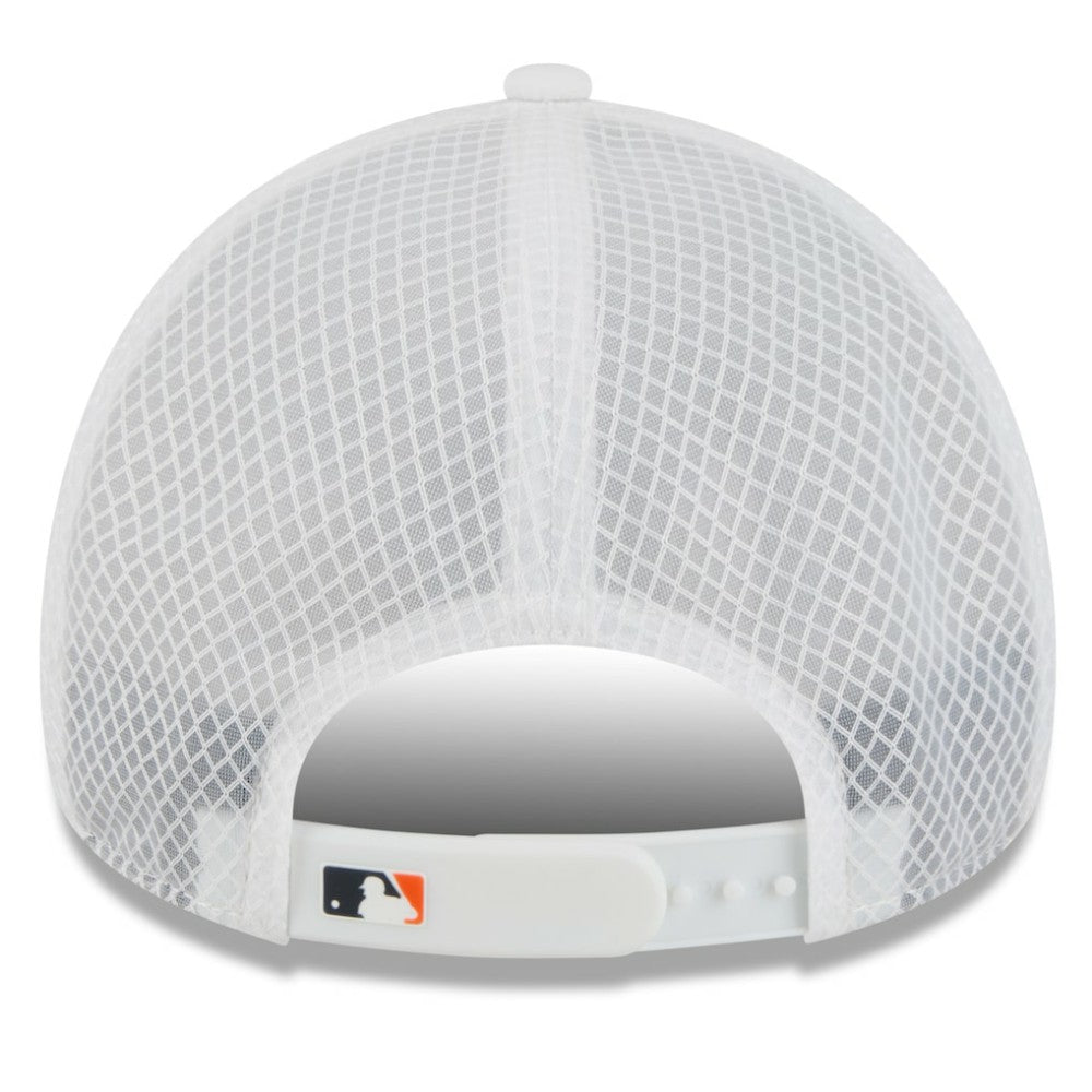 Detroit Tigers New Era 2026 Batting Practice Apex 9FORTY Adjustable Trucker Hat - MLB