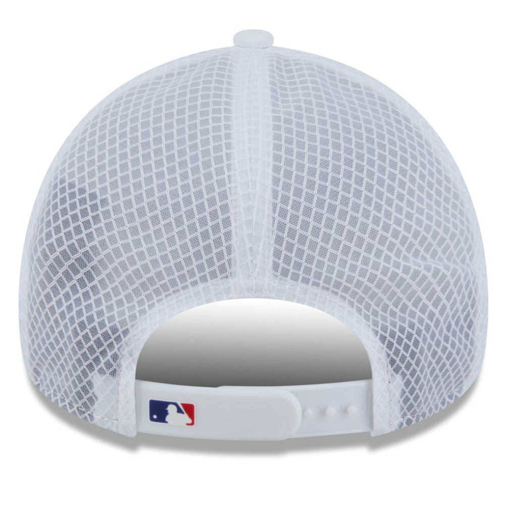 Texas Rangers New Era 2026 Batting Practice Apex 9FORTY Adjustable Trucker Hat - MLB