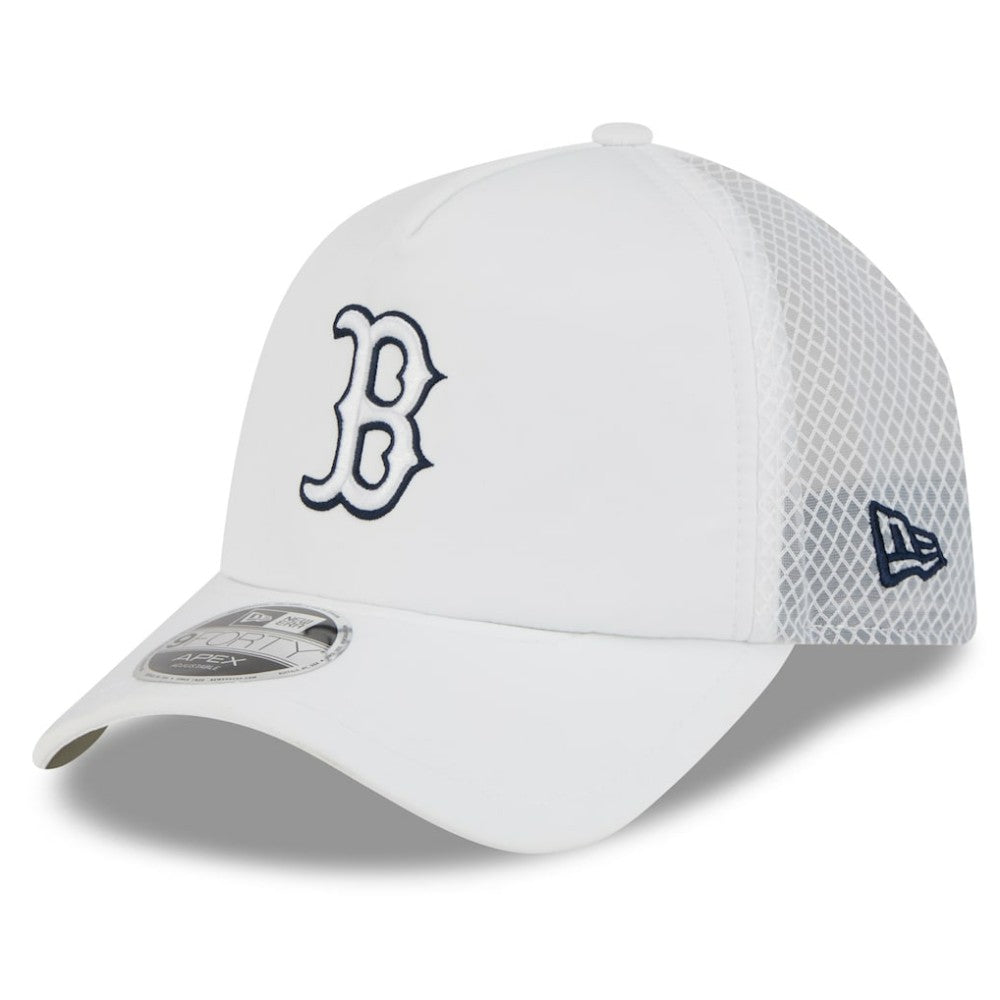 Boston Red Sox New Era 2026 Batting Practice Apex 9FORTY Adjustable Trucker Hat - MLB