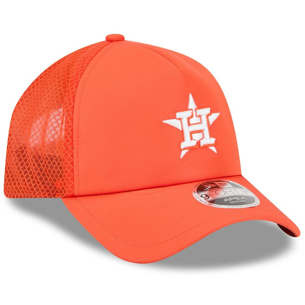 Houston Astros New Era 2026 Batting Practice Apex 9FORTY Adjustable Trucker Hat - MLB