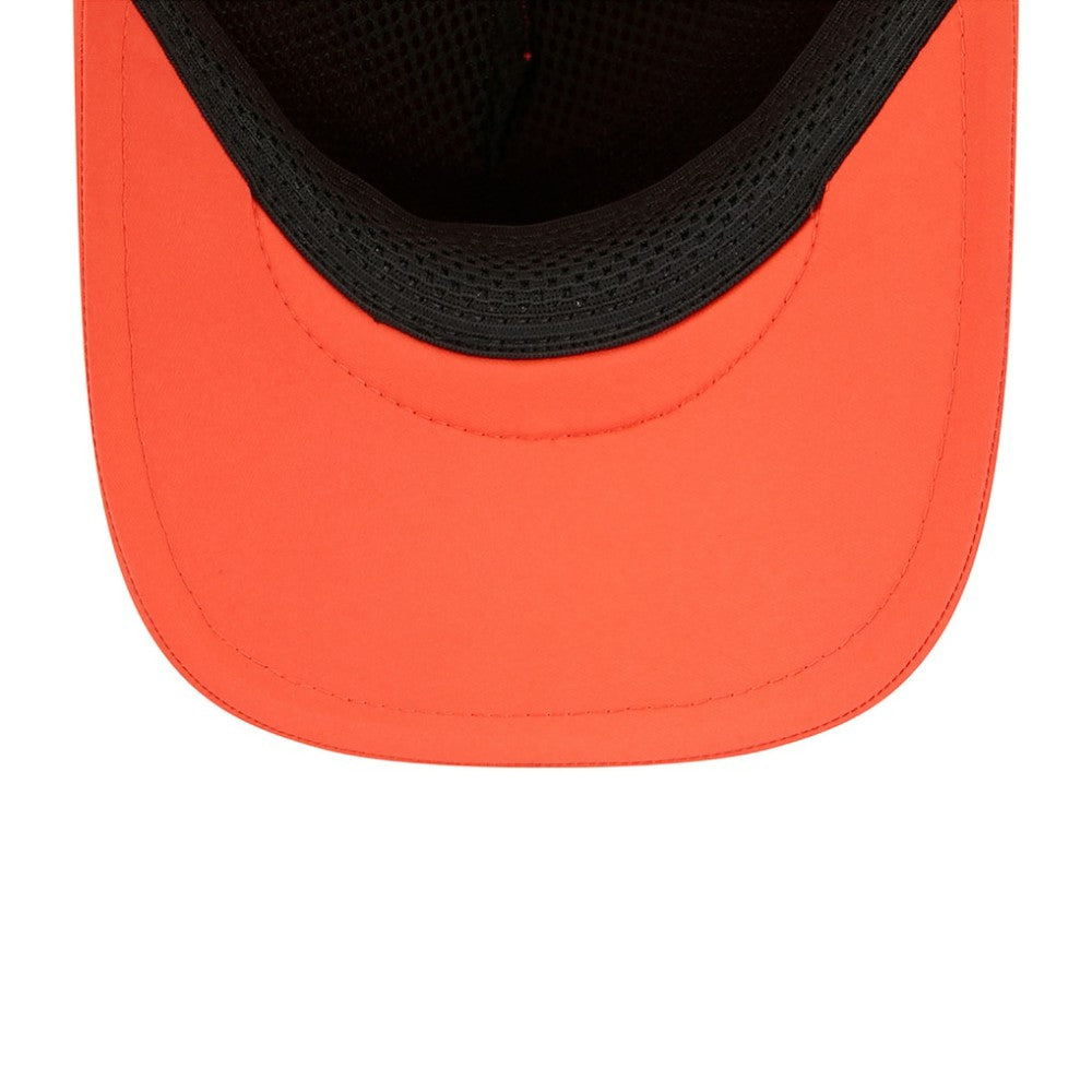 Houston Astros New Era 2026 Batting Practice Apex 9FORTY Adjustable Trucker Hat - MLB