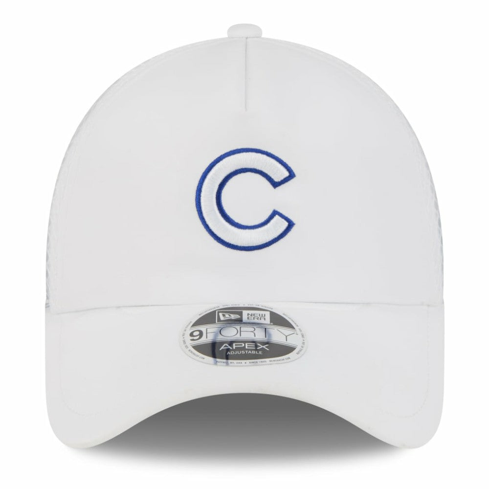 Chicago Cubs New Era 2026 Batting Practice Apex 9FORTY Adjustable Trucker Hat - MLB