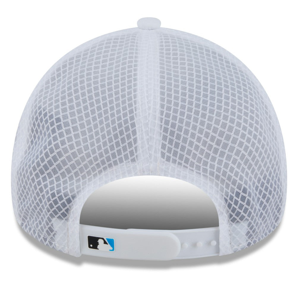 Miami Marlins New Era 2026 Batting Practice Apex 9FORTY Adjustable Trucker Hat - MLB