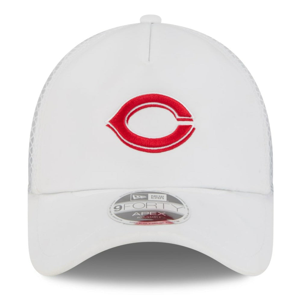 Cincinnati Reds New Era 2026 Batting Practice Apex 9FORTY Adjustable Trucker Hat - MLB