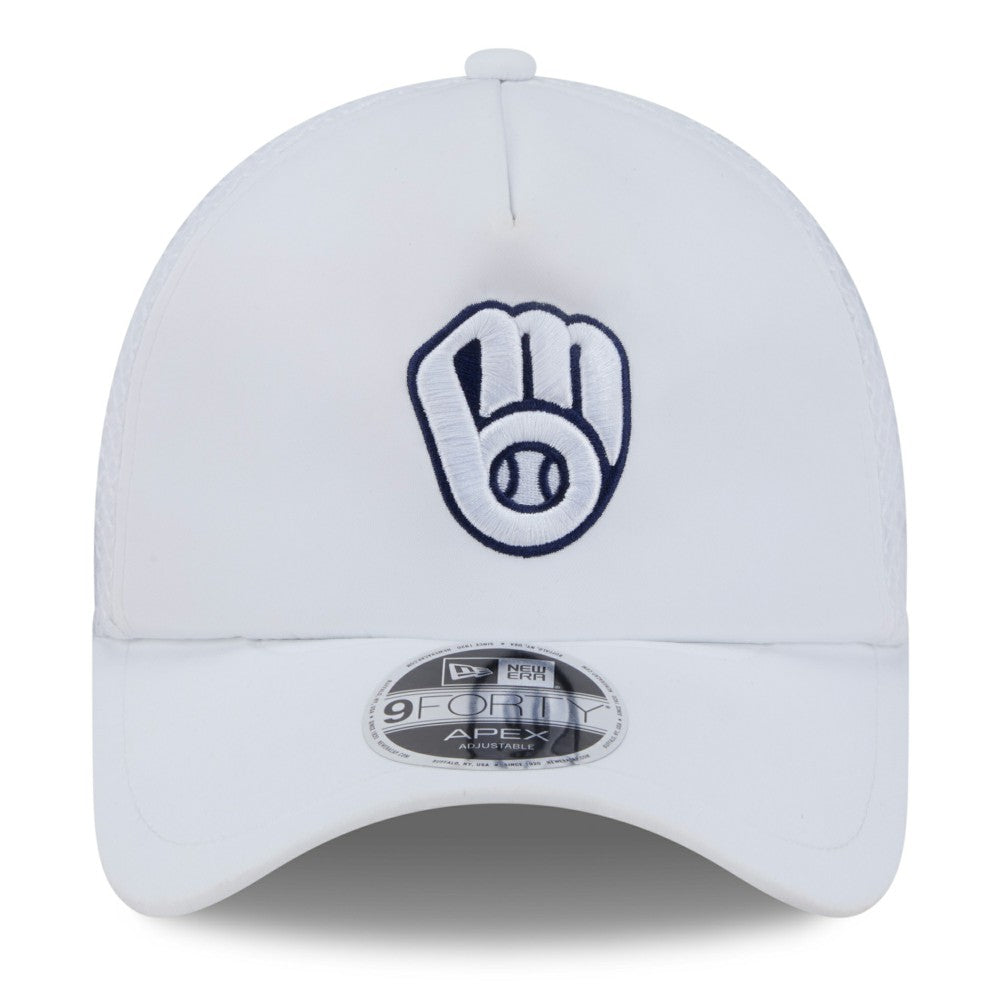 Milwaukee Brewers New Era 2026 Batting Practice Apex 9FORTY Adjustable Trucker Hat - MLB