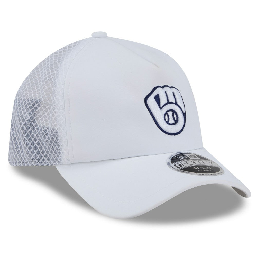 Milwaukee Brewers New Era 2026 Batting Practice Apex 9FORTY Adjustable Trucker Hat - MLB