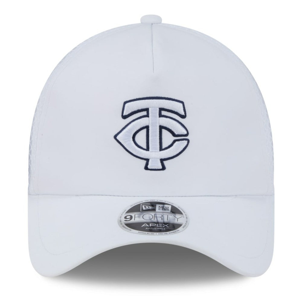 Minnesota Twins New Era 2026 Batting Practice Apex 9FORTY Adjustable Trucker Hat - MLB