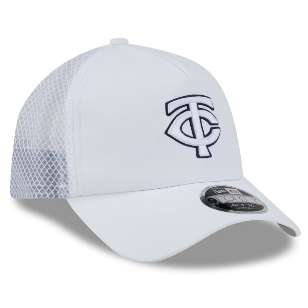 Minnesota Twins New Era 2026 Batting Practice Apex 9FORTY Adjustable Trucker Hat - MLB