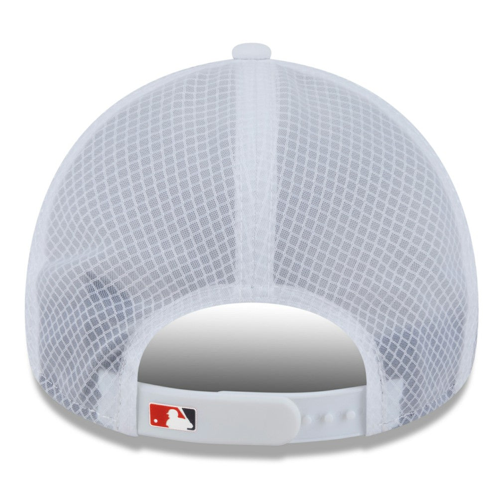 Los Angeles Angels New Era 2026 Batting Practice Apex 9FORTY Adjustable Trucker Hat - MLB