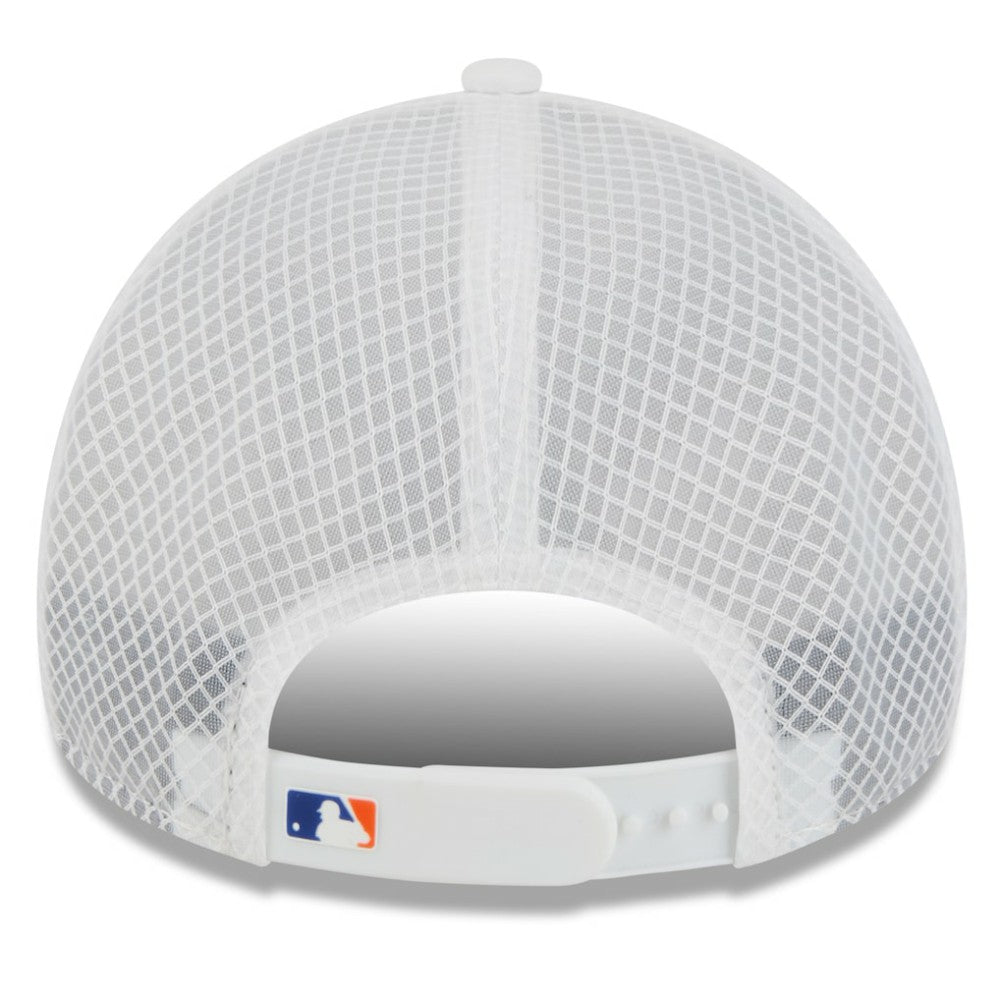 New York Mets New Era 2026 Batting Practice Apex 9FORTY Adjustable Trucker Hat - MLB