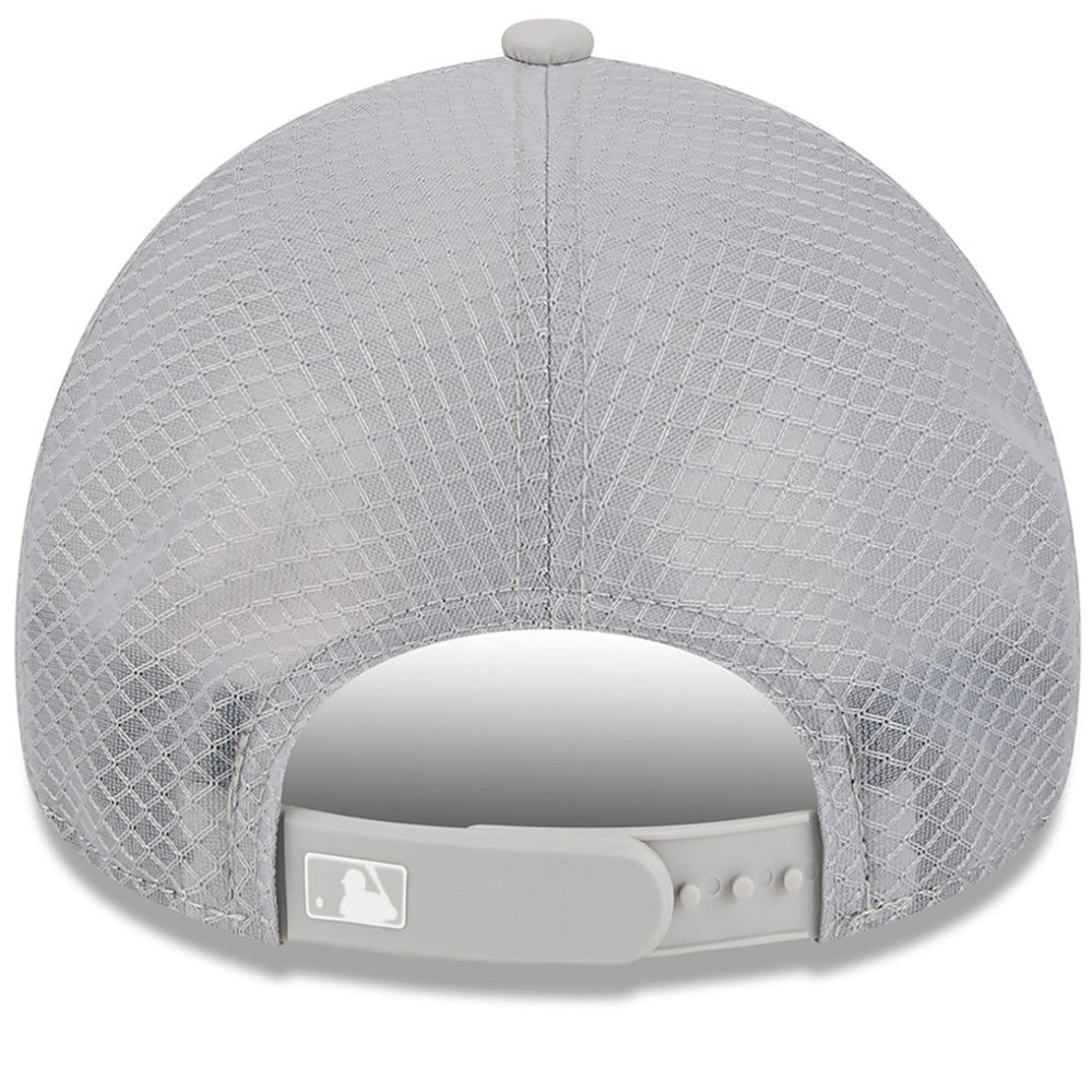 New York Yankees New Era 2026 Batting Practice Apex 9FORTY Adjustable Trucker Hat - MLB