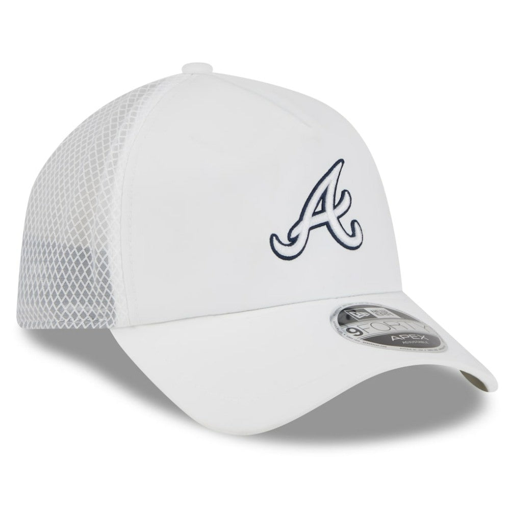 Atlanta Braves New Era 2026 Batting Practice Apex 9FORTY Adjustable Trucker Hat - MLB