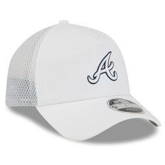 Atlanta Braves New Era 2026 Batting Practice Apex 9FORTY Adjustable Trucker Hat - MLB