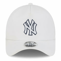 New York Yankees New Era 2026 Batting Practice Apex 9FORTY Adjustable Trucker Hat - MLB