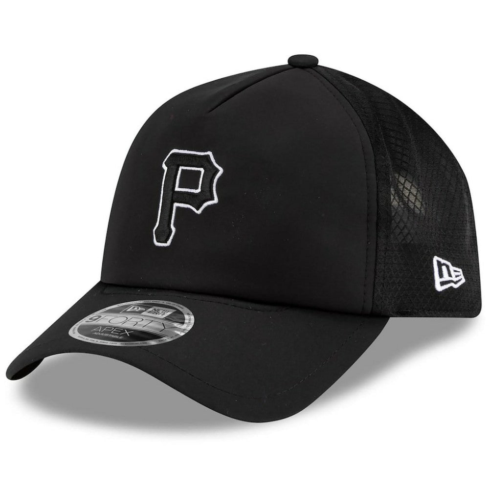 Pittsburgh Pirates New Era 2026 Batting Practice Apex 9FORTY Adjustable Trucker Hat - MLB