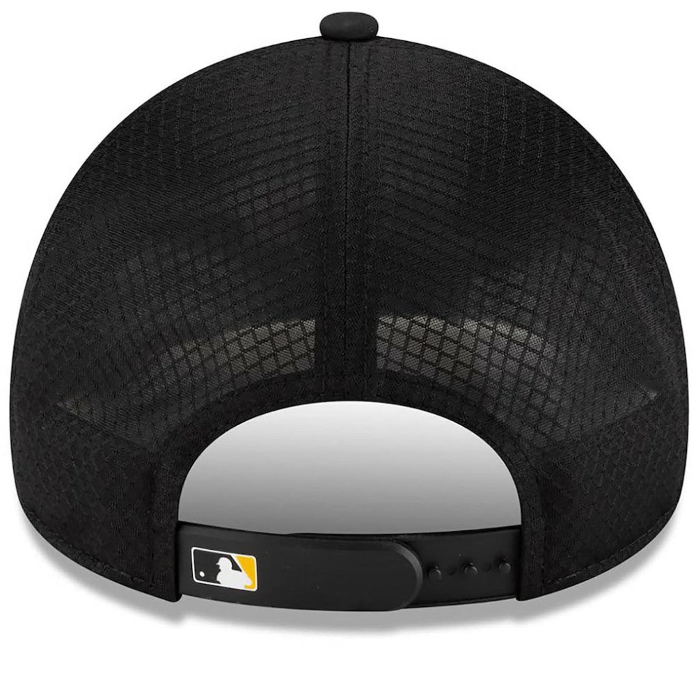 Pittsburgh Pirates New Era 2026 Batting Practice Apex 9FORTY Adjustable Trucker Hat - MLB