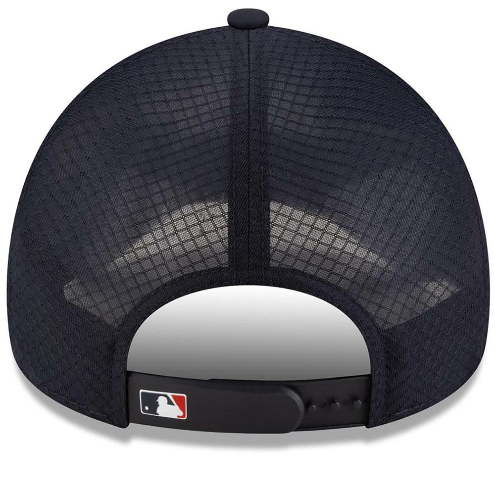 Cleveland Guardians New Era 2026 Batting Practice Apex 9FORTY Adjustable Trucker Hat - MLB
