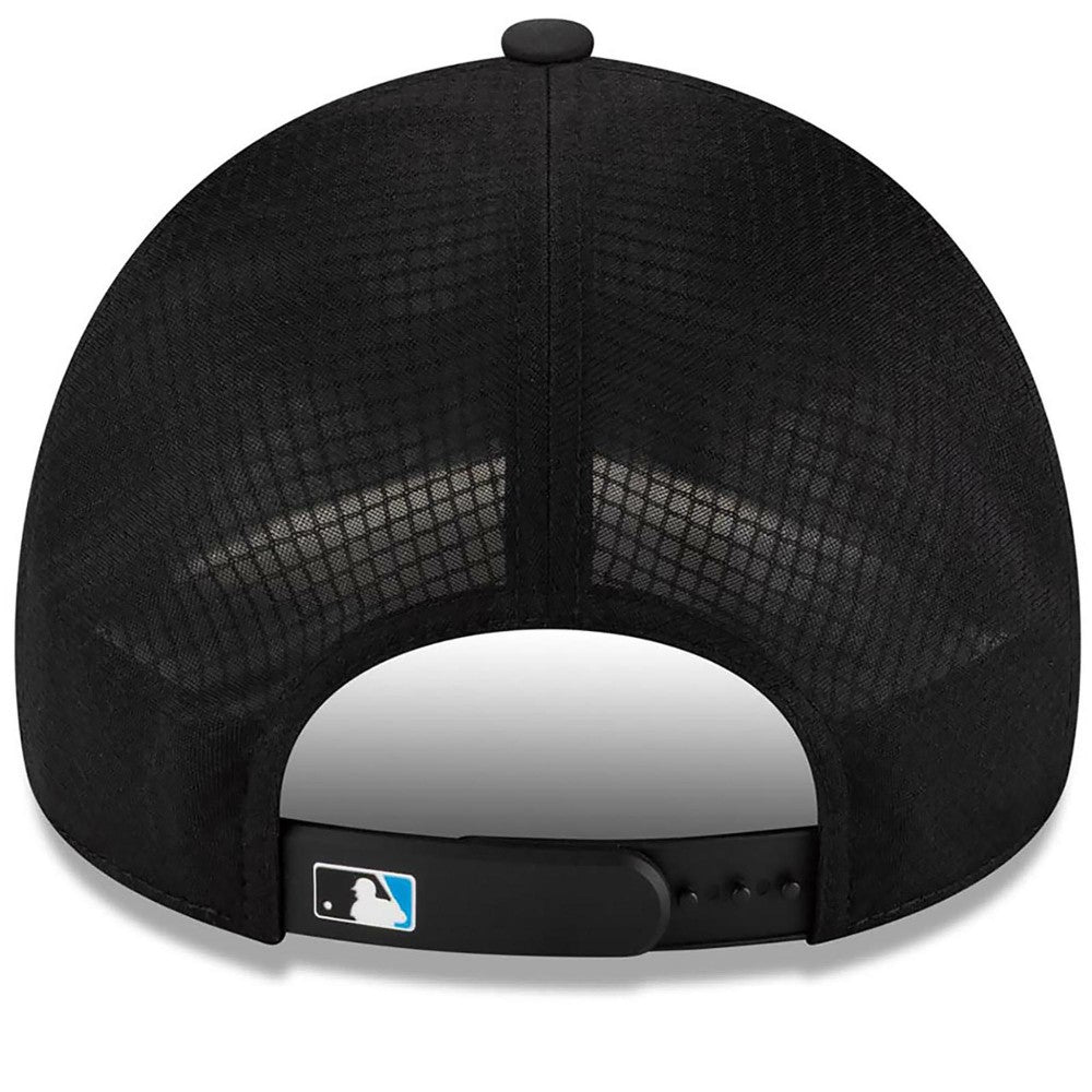 Miami Marlins New Era 2026 Batting Practice Apex 9FORTY Adjustable Trucker Hat - MLB
